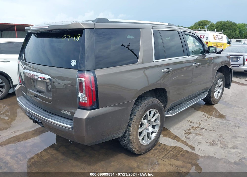 2016 GMC YUKON DENALI VIN: 1GKS1CKJ6GR240385
