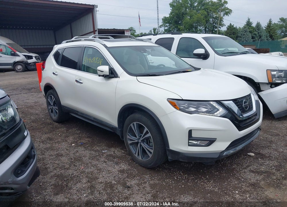 2017 NISSAN ROGUE SL VIN: 5N1AT2MVXHC872804