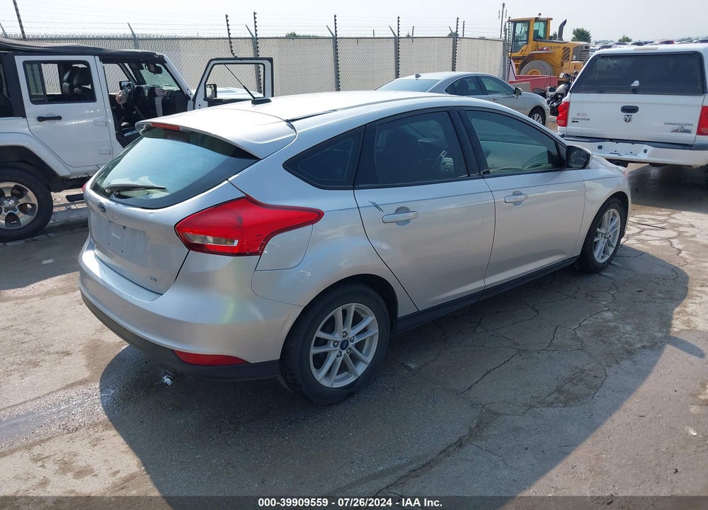 2018 FORD FOCUS SE VIN: 1FADP3K27JL204619