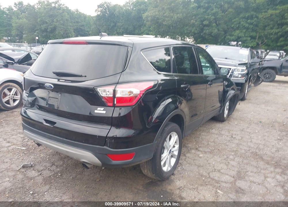 2017 FORD ESCAPE SE VIN: 1FMCU0G91HUE52397