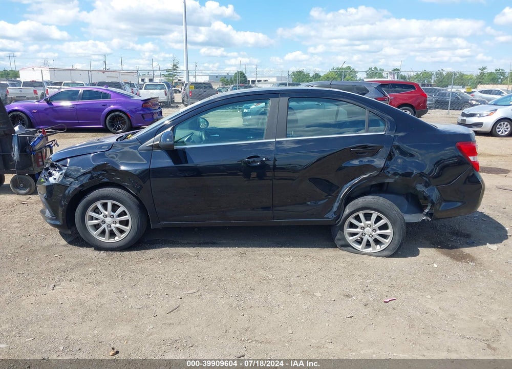 2018 CHEVROLET SONIC LT AUTO VIN: 1G1JD5SH6J4109686