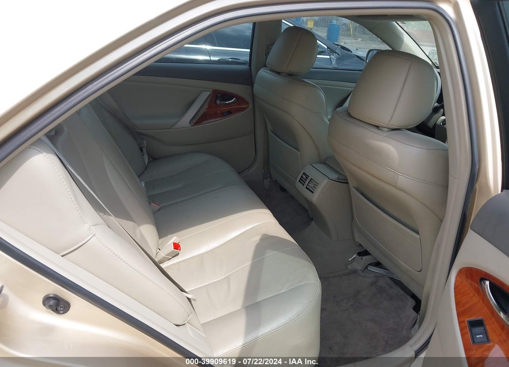 2011 TOYOTA CAMRY XLE VIN: 4T4BF3EK2BR133360