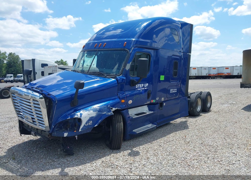2018 FREIGHTLINER CASCADIA 125 VIN: 3AKJGLDR1JSHU5348
