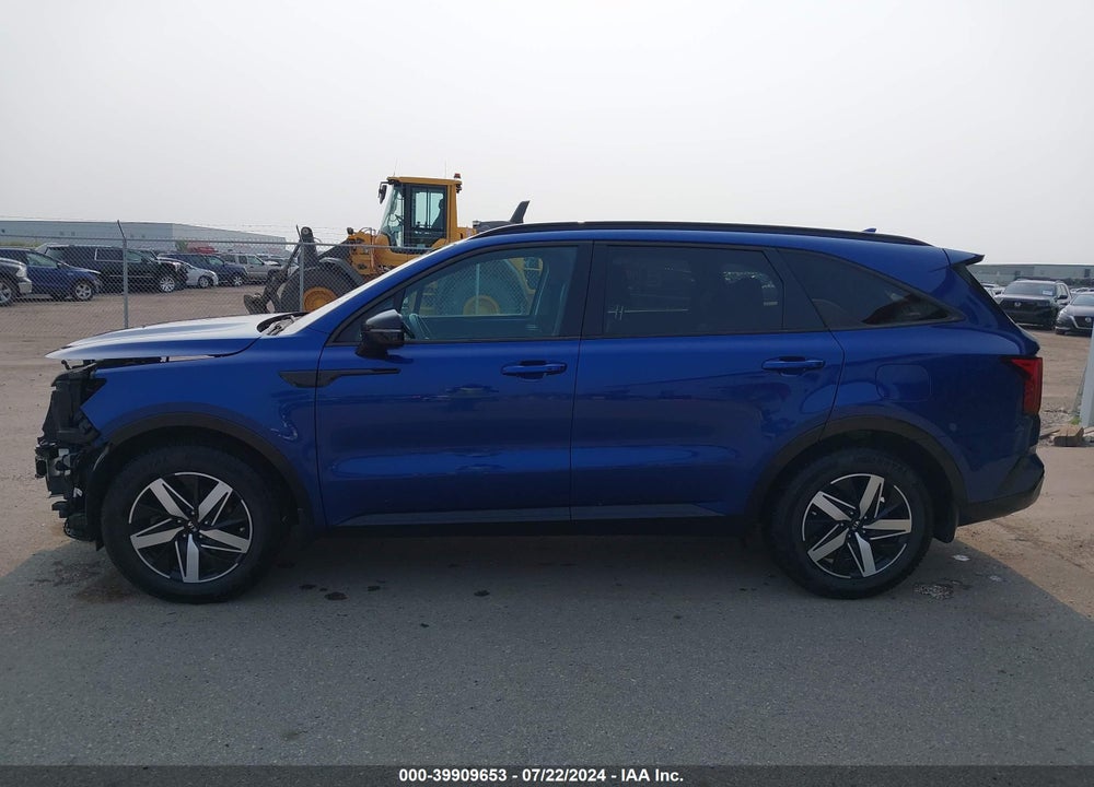 2021 KIA SORENTO S VIN: 5XYRL4LC8MG055792