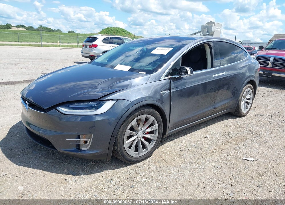 2016 TESLA MODEL X 60D/P100D/P90D VIN: 5YJXCAE44GFS00270