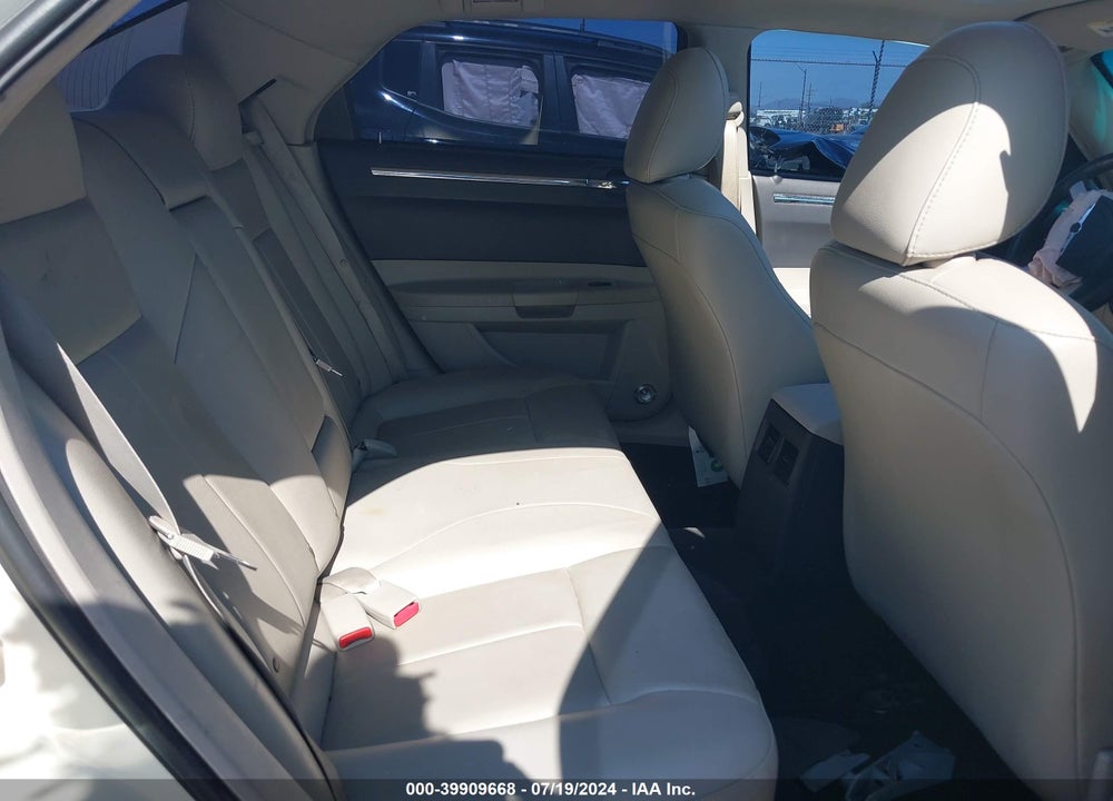 2006 CHRYSLER 300 TOURING VIN: 2C3KA53G96H529483