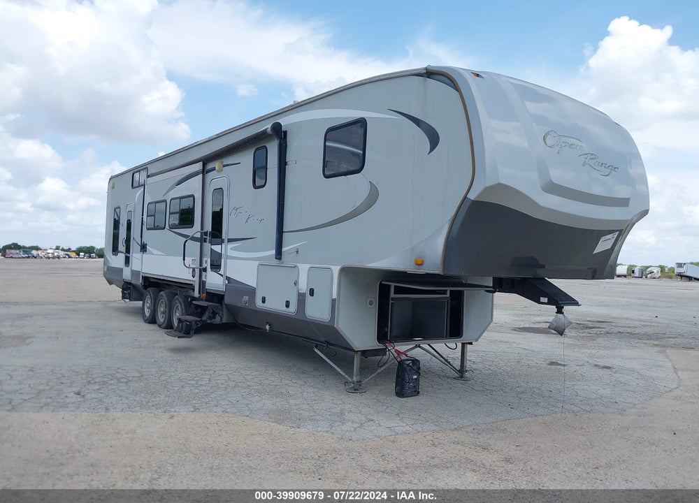 2011 OPEN RANGE 393RLS VIN: 5XMFH4237B5004297