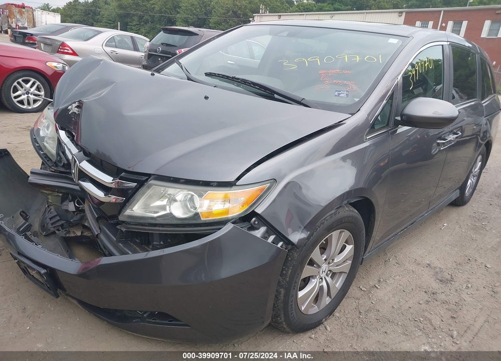 2015 HONDA ODYSSEY EX-L VIN: 5FNRL5H69FB084138