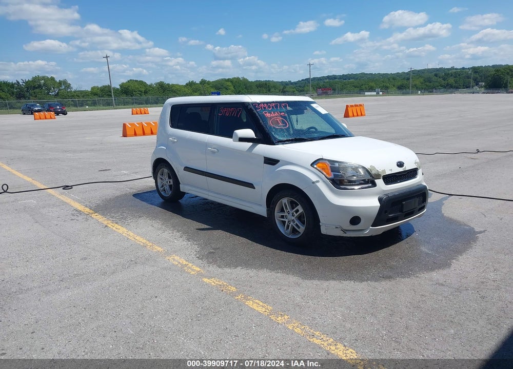 2011 KIA SOUL VIN: KNDJT2A27B7285913