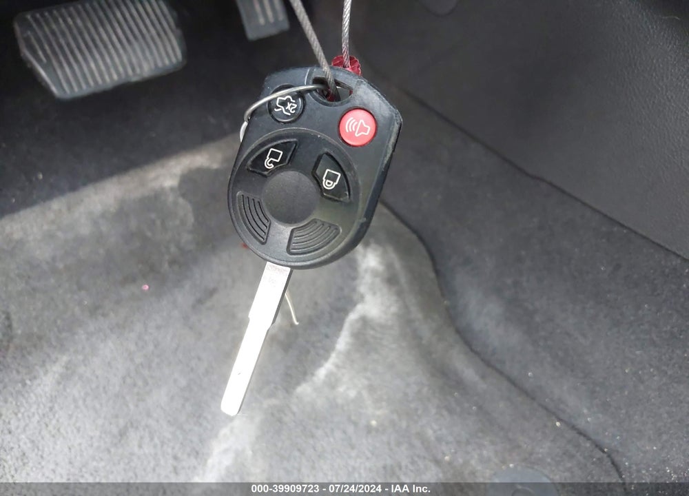 2016 FORD FOCUS SE VIN: 1FADP3F21GL238221