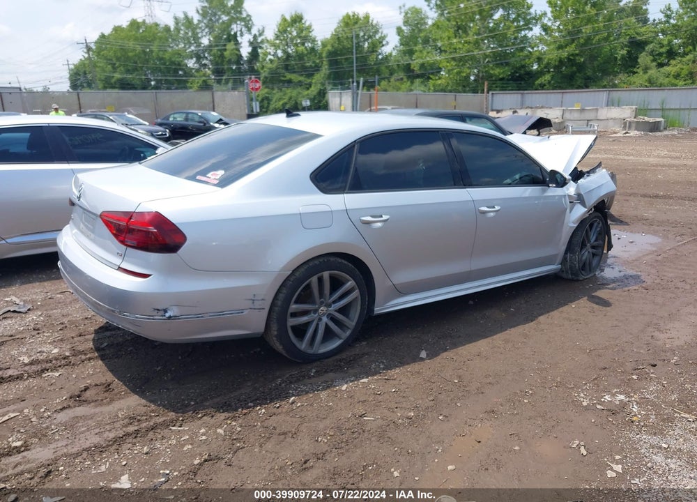 2018 VOLKSWAGEN PASSAT 2.0T R-LINE/2.0T S VIN: 1VWAA7A32JC048874
