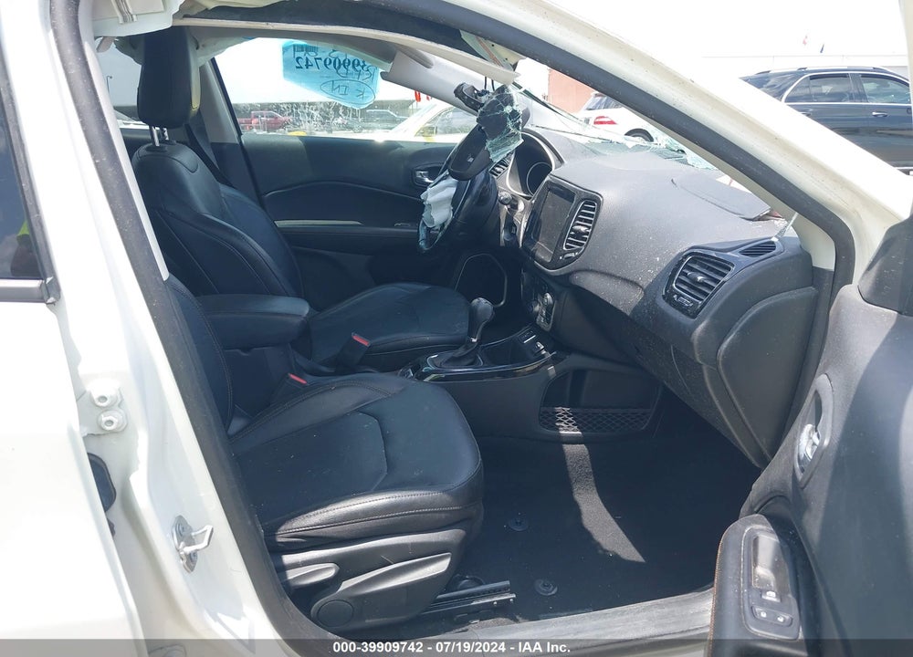 2020 JEEP COMPASS LIMITED FWD VIN: 3C4NJCCB2LT234911