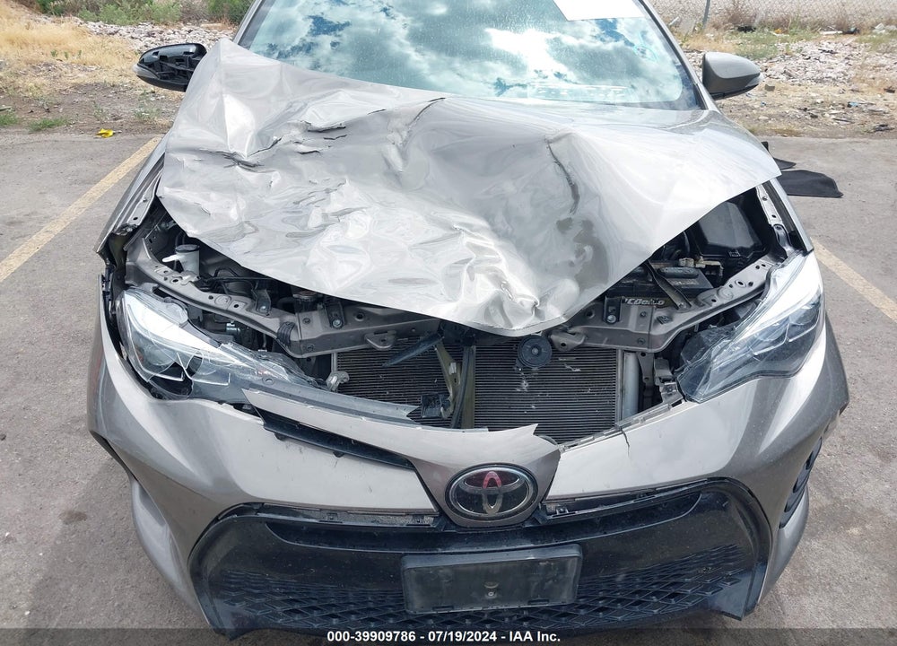 2018 TOYOTA COROLLA SE VIN: 5YFBURHE2JP780947