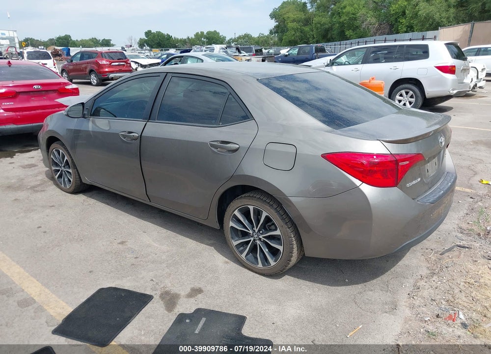 2018 TOYOTA COROLLA SE VIN: 5YFBURHE2JP780947