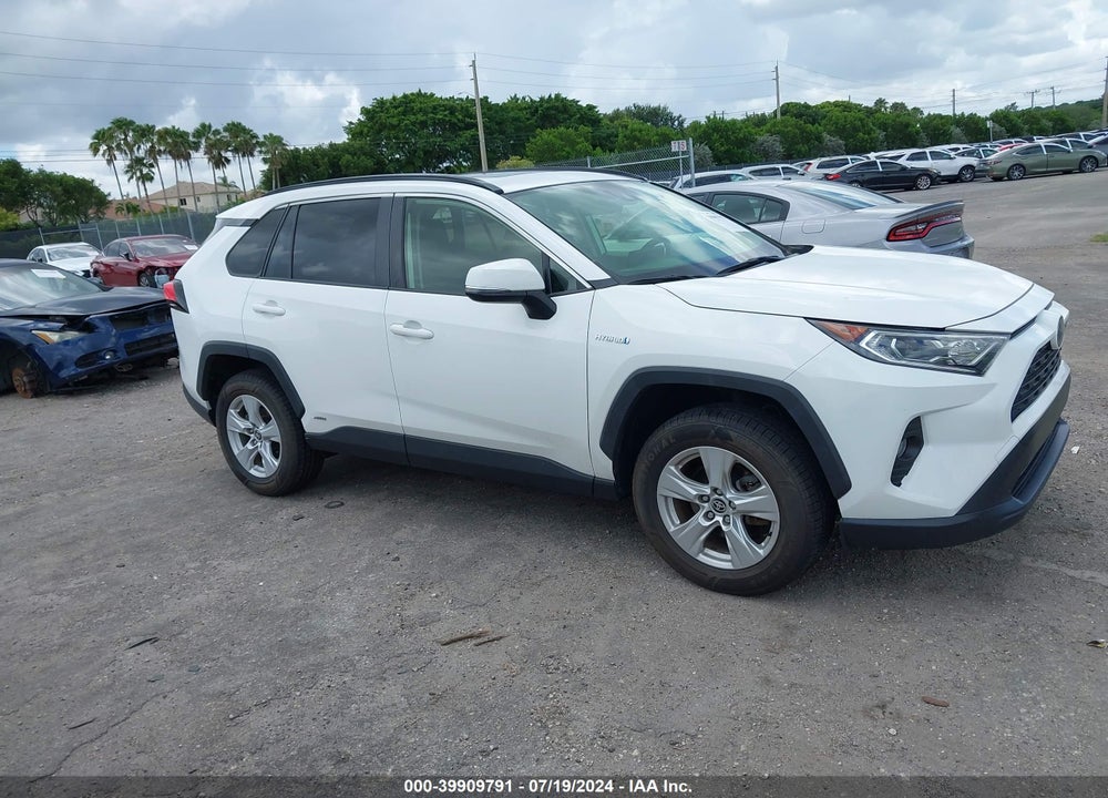 2021 TOYOTA RAV4 HYBRID XLE VIN: JTMR6RFV0MD016811