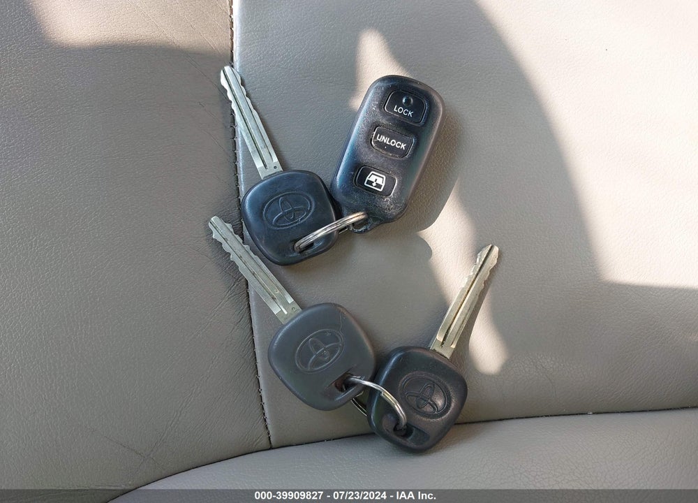 2007 TOYOTA 4RUNNER LIMITED V6 VIN: JTEBU17R978079909