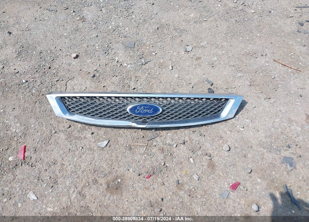 2007 FORD FOCUS S/SE/SES VIN: 1FAFP31N37W241646