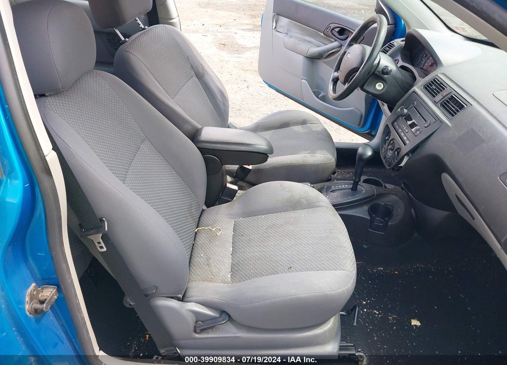 2007 FORD FOCUS S/SE/SES VIN: 1FAFP31N37W241646