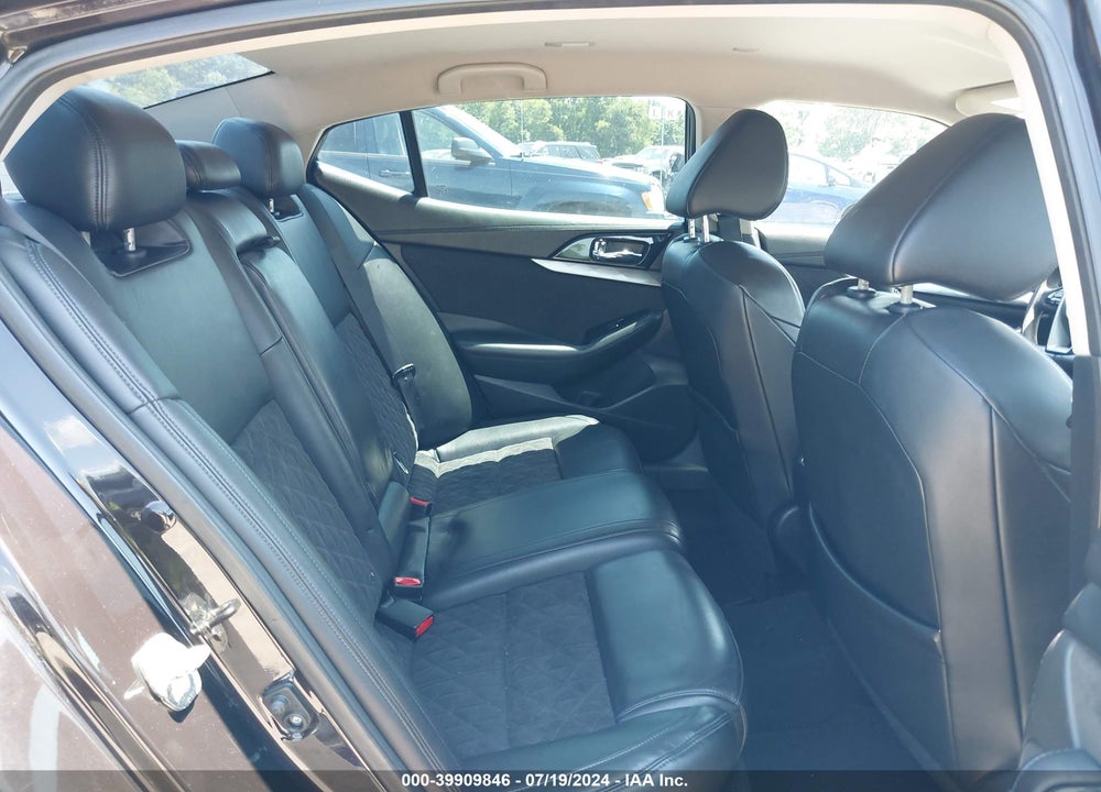 2016 NISSAN MAXIMA 3.5 SR VIN: 1N4AA6APXGC381547