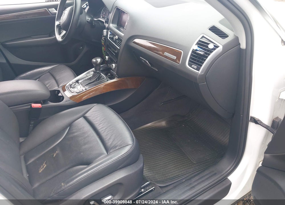 2015 AUDI Q5 2.0T PREMIUM VIN: WA1CFAFP8FA102729