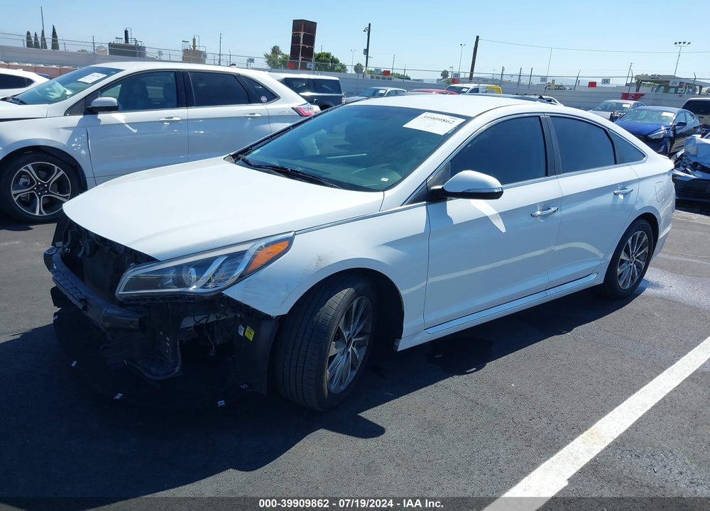 2015 HYUNDAI SONATA SPORT VIN: 5NPE34AF4FH115770