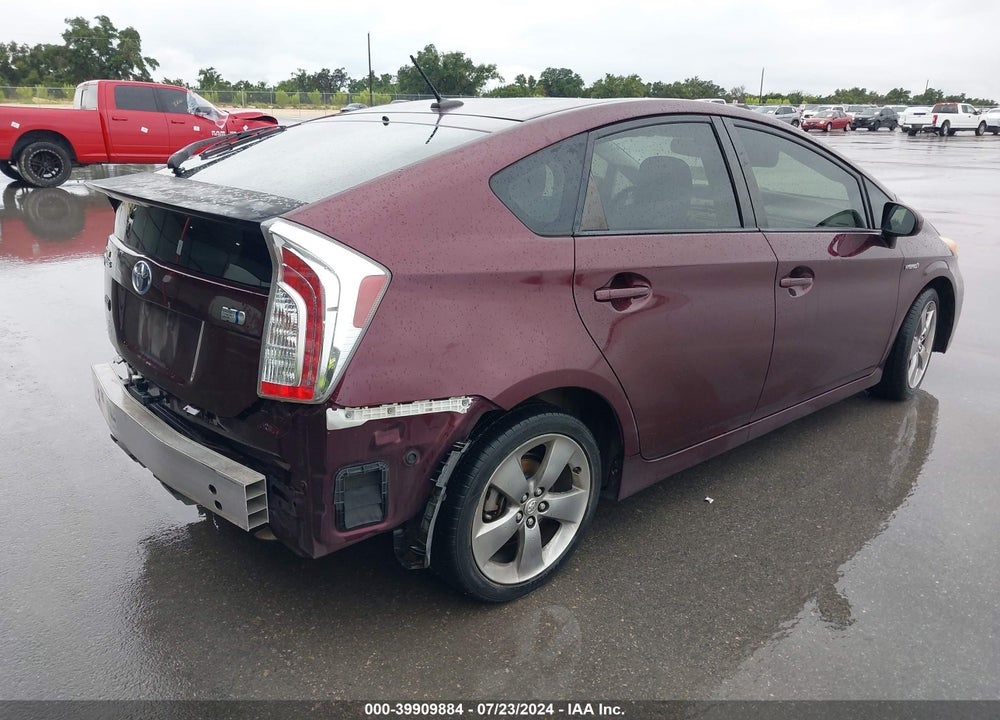 2013 TOYOTA PRIUS THREE SE VIN: JTDKN3DU6D5610759