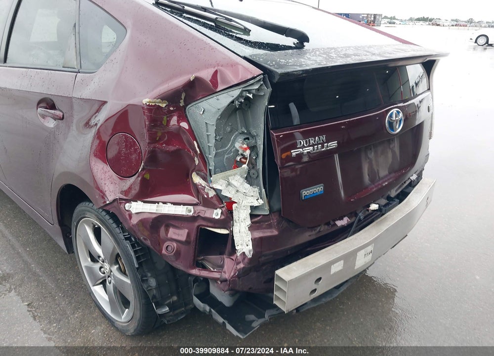 2013 TOYOTA PRIUS THREE SE VIN: JTDKN3DU6D5610759