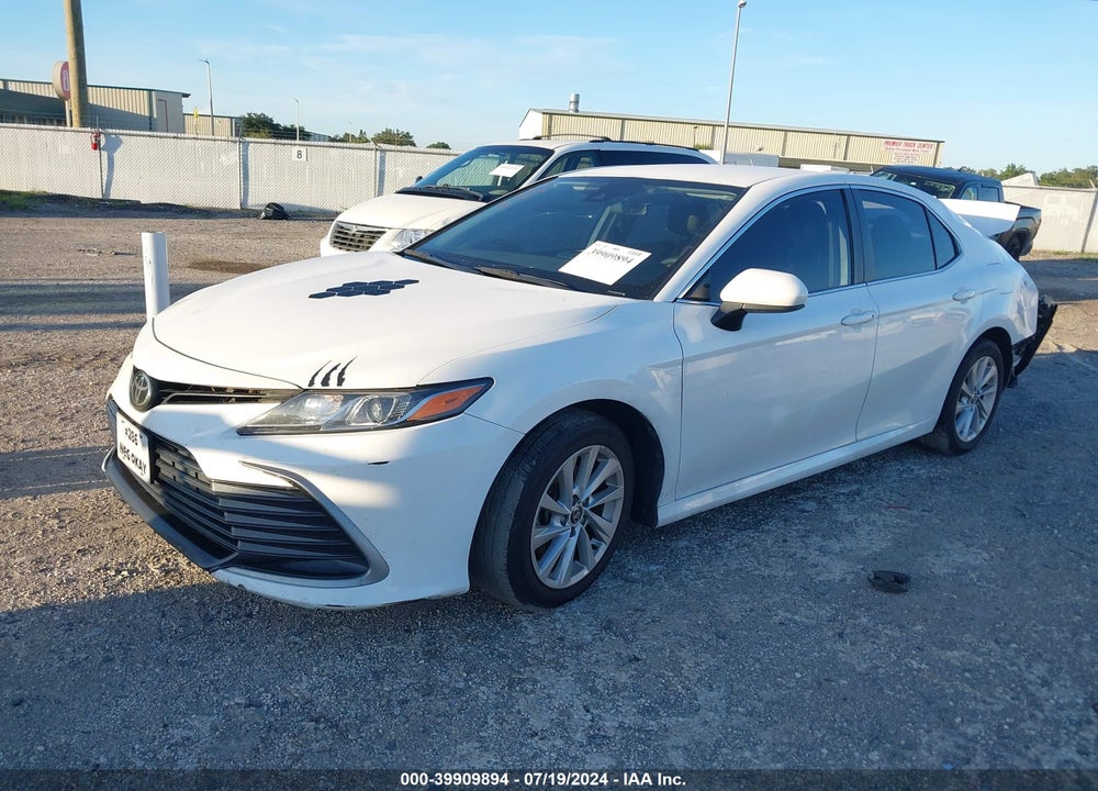 2021 TOYOTA CAMRY LE VIN: 4T1C11AK8MU473252