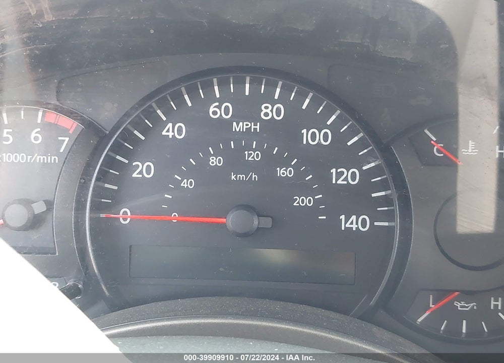2004 NISSAN PATHFINDER ARMADA SE VIN: 5N1AA08B34N743005