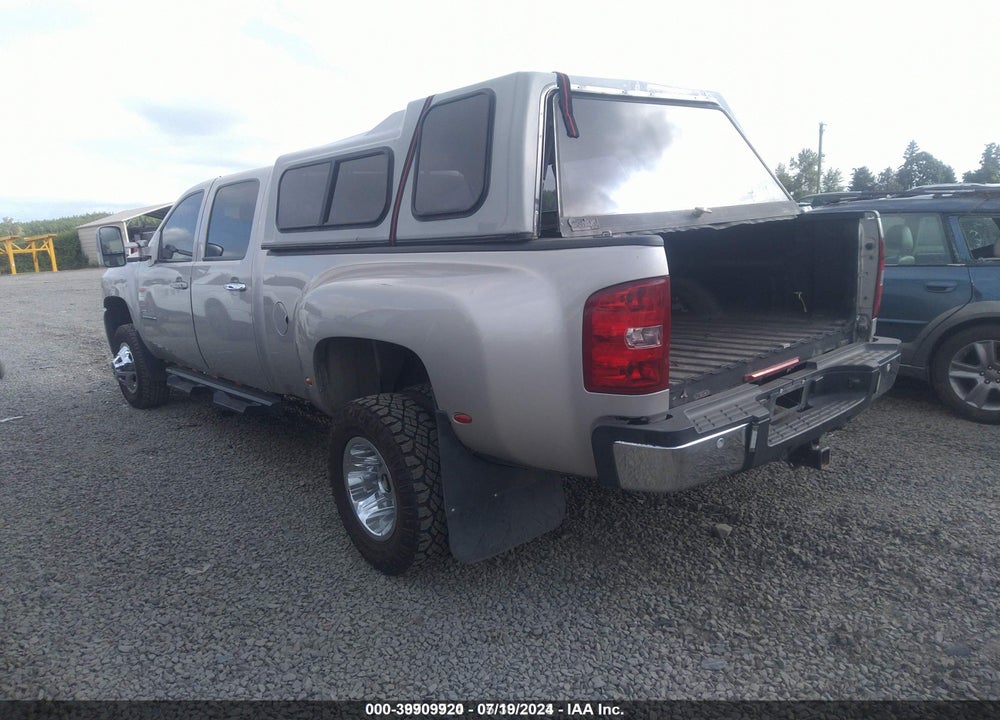 2008 CHEVROLET SILVERADO 3500HD LTZ VIN: 1GCJK33618F164320
