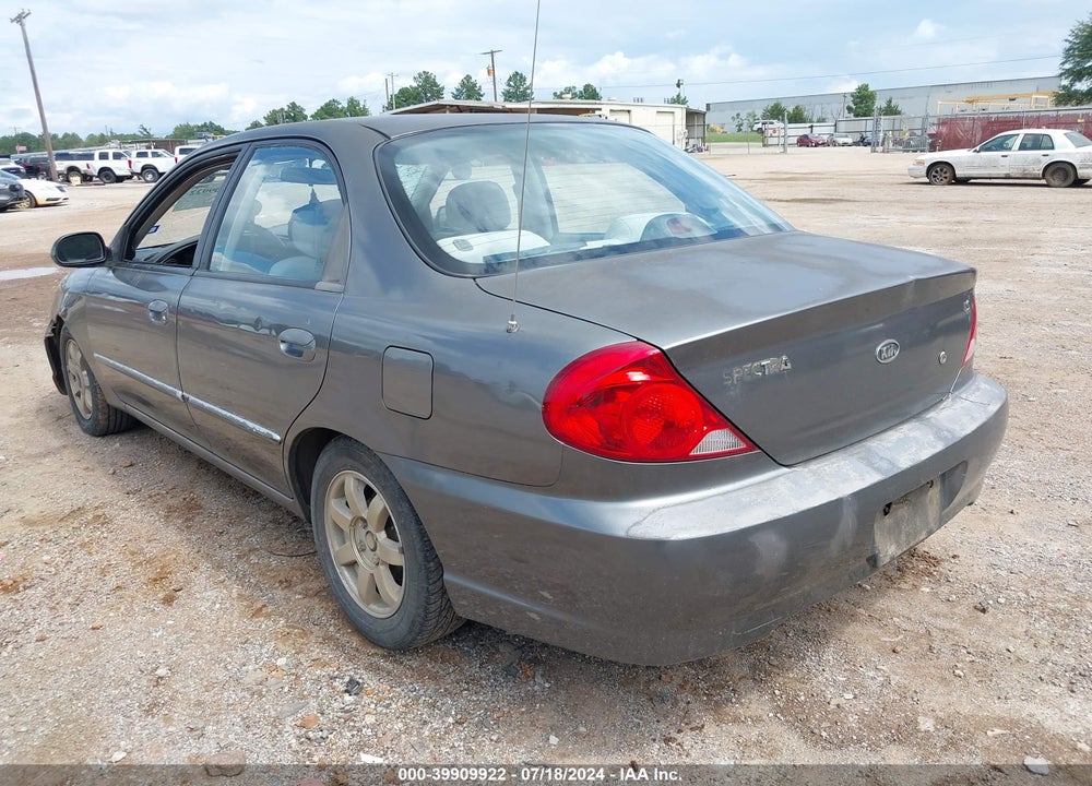 2003 KIA SPECTRA LS VIN: KNAFB121535214146