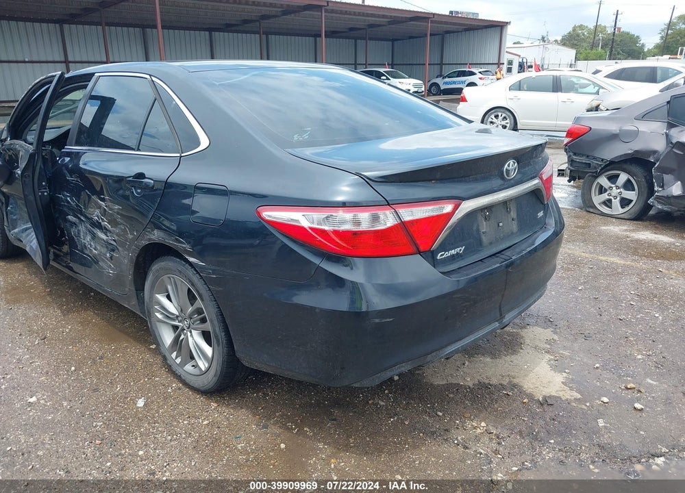 2016 TOYOTA CAMRY SE VIN: 4T1BF1FK4GU524627