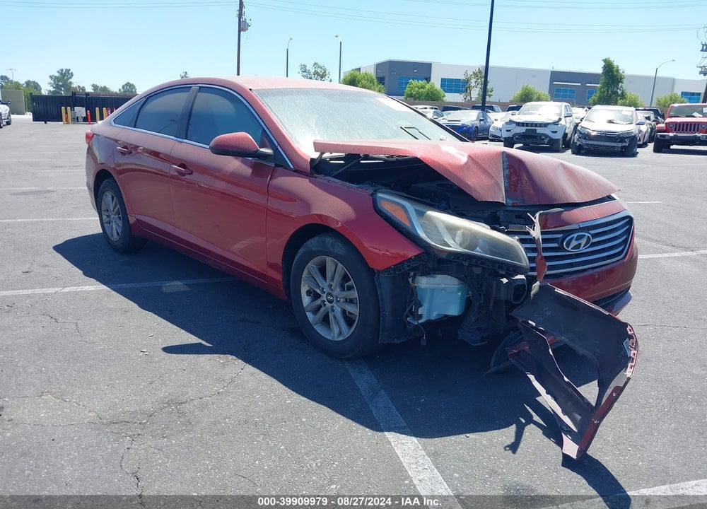 2015 HYUNDAI SONATA SE VIN: 5NPE24AF3FH000659
