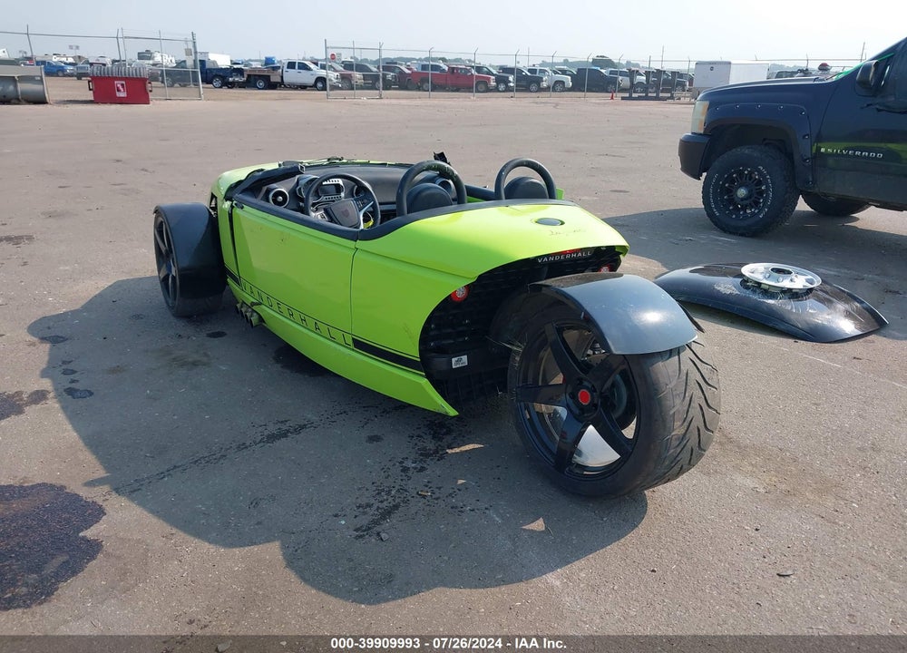 2018 VANDERHALL LAGUNA VIN: 1V9TB2007JR190105