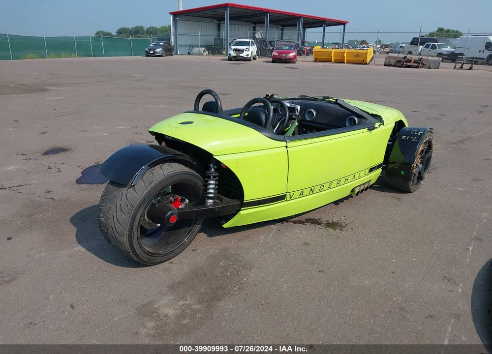 2018 VANDERHALL LAGUNA VIN: 1V9TB2007JR190105