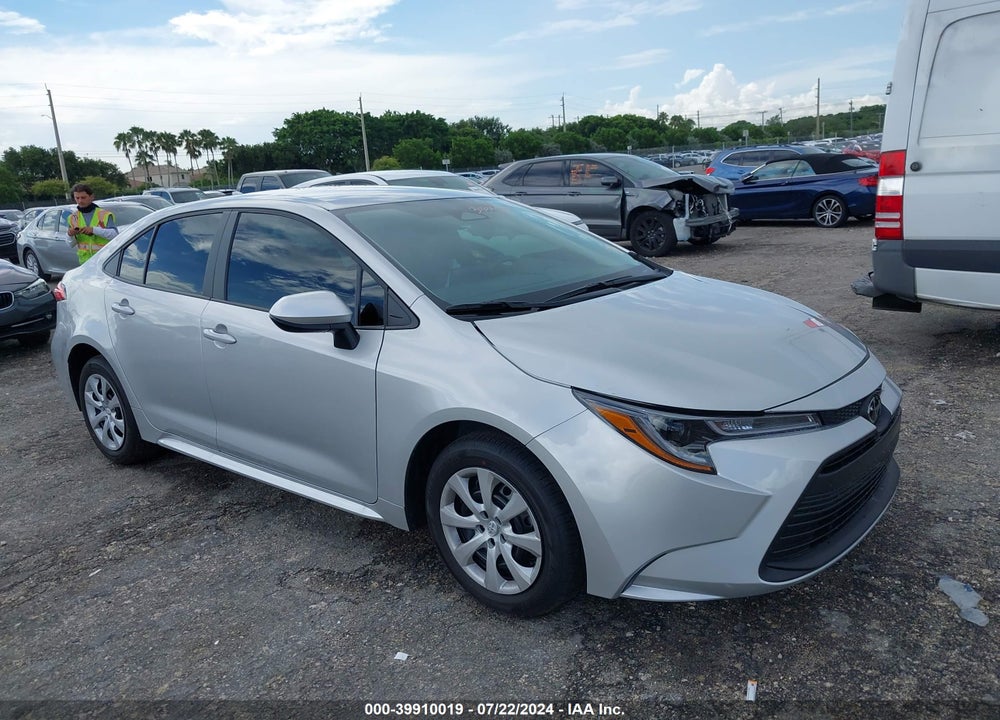 2024 TOYOTA COROLLA LE VIN: 5YFB4MDE2RP189019