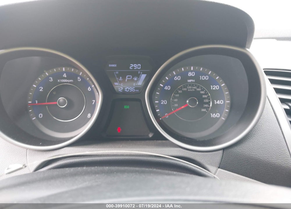 2014 HYUNDAI ELANTRA SE VIN: KMHDH4AE3EU083009