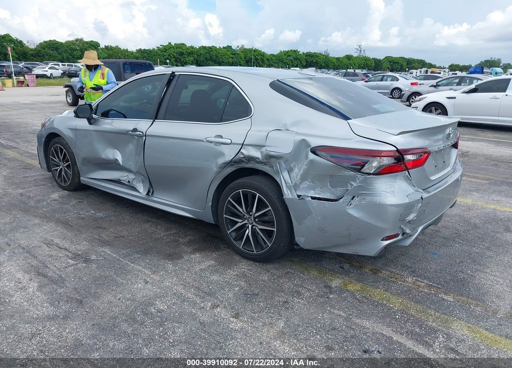 2021 TOYOTA CAMRY SE VIN: 4T1G11AKXMU435393