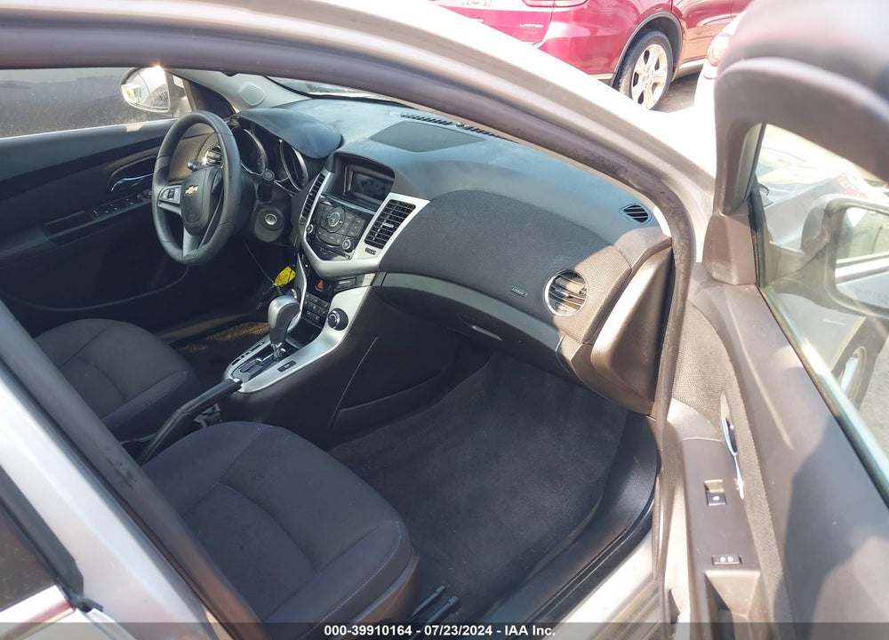 2015 CHEVROLET CRUZE 1LT AUTO VIN: 1G1PC5SB0F7200306