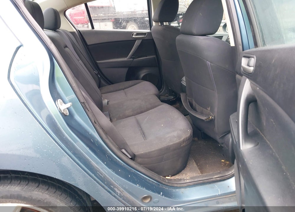 2010 MAZDA 3 I TOURING VIN: JM1BL1SF6A1215014