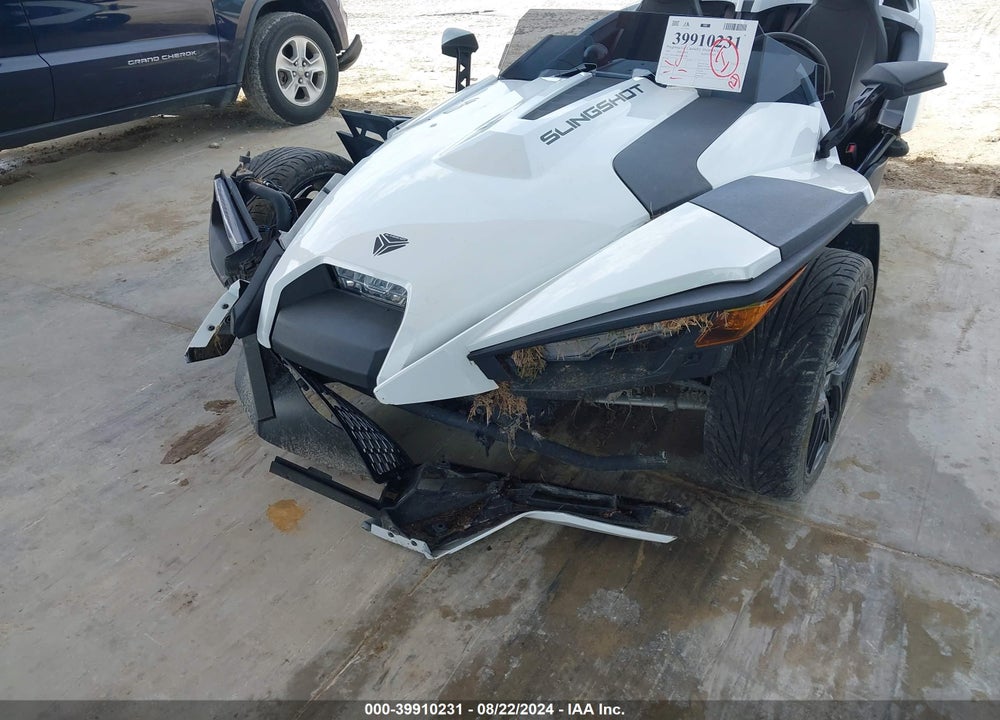 2021 POLARIS SLINGSHOT S VIN: 57XAASHD7M8147385
