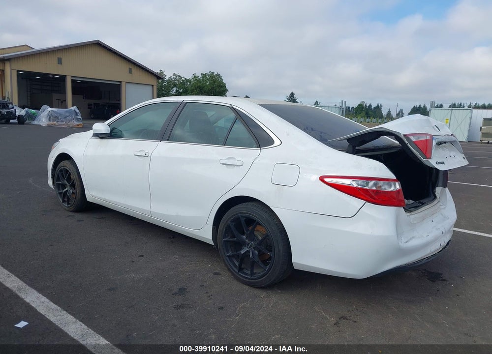 2016 TOYOTA CAMRY VIN: 4T4BF1FK4GR549386