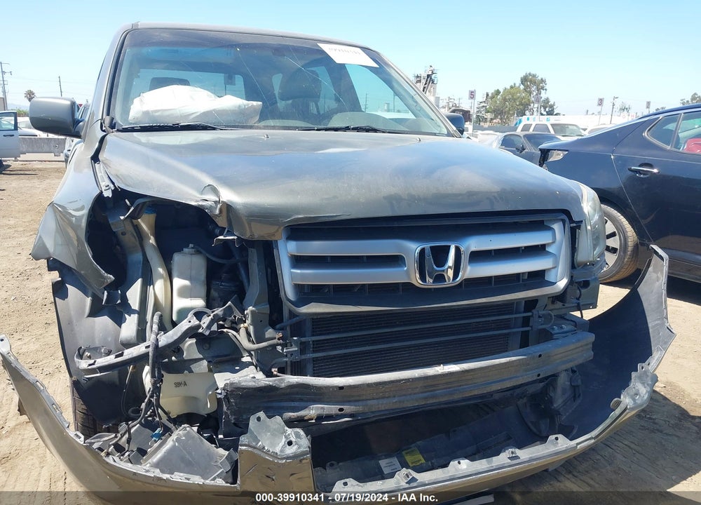 2006 HONDA PILOT EX-L VIN: 5FNYF28626B043416