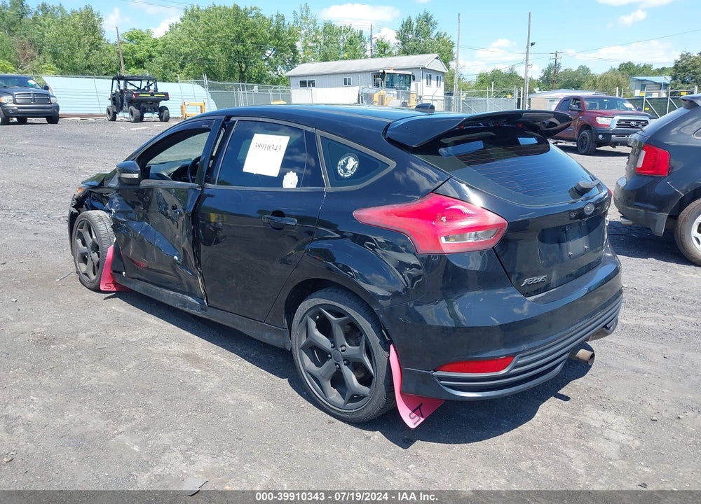 2017 FORD FOCUS ST VIN: 1FADP3L9XHL306762
