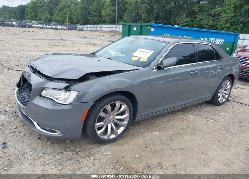 2018 CHRYSLER 300 TOURING L VIN: 2C3CCAAGXJH152651