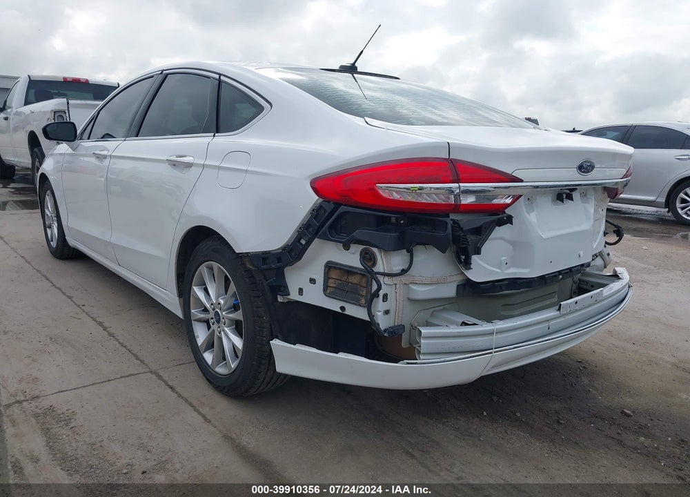 2017 FORD FUSION SE VIN: 3FA6P0HD1HR132859