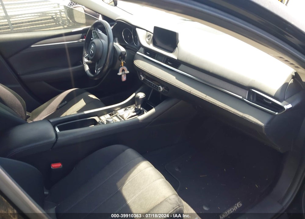 2018 MAZDA 6 SPORT VIN: JM1GL1UMXJ1320009