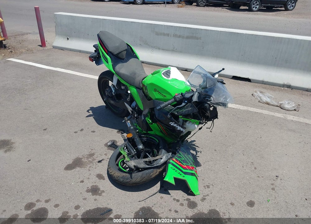 2023 KAWASAKI EX400 VIN: JKAEXKG13PDAR8050