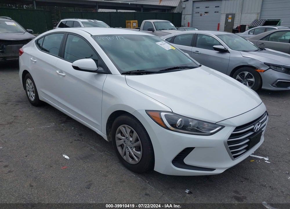 2018 HYUNDAI ELANTRA SE VIN: 5NPD74LF2JH290783