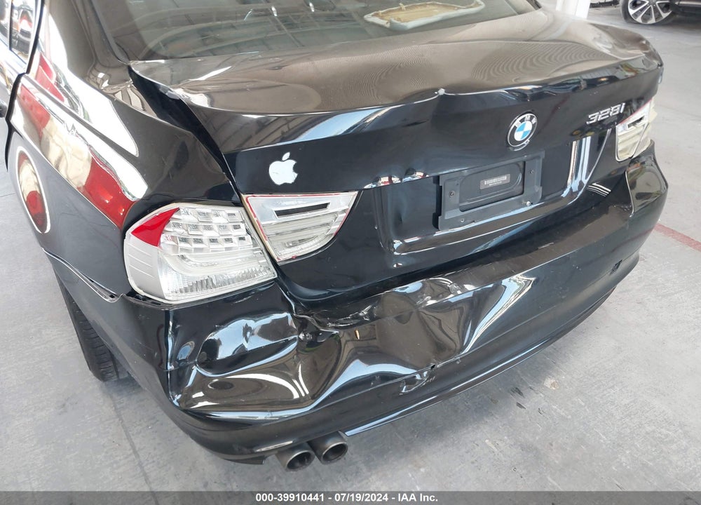 2011 BMW 328I VIN: WBAPH7C58BE851831